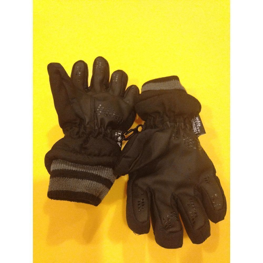 Thinsulate Insulated waterproof Winter Gloves Black and Grey 40gram